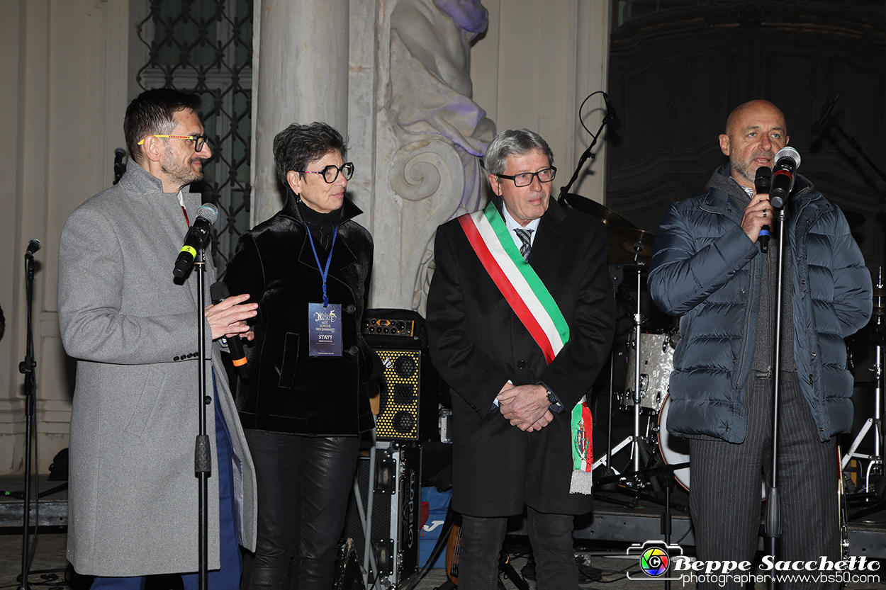 VBS_4345 -  Il Magico Paese di Natale 2024 - Spettacolo di Inaugurazione a Govone.jpg